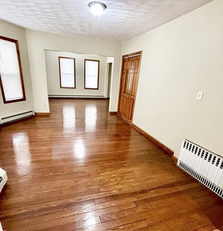 2 bed, 1 bath apartment for rent at 64 Paris St Unit 1, Glenwood — photo 3 of 11