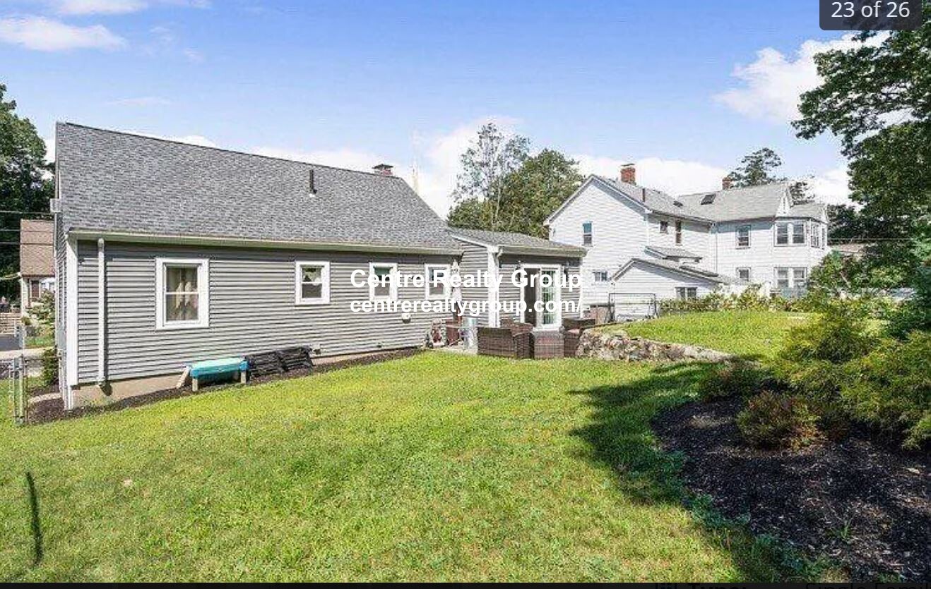 3 bed, 2 bath apartment for rent at 64 Partridge St, West Roxbury — photo 6 of 12