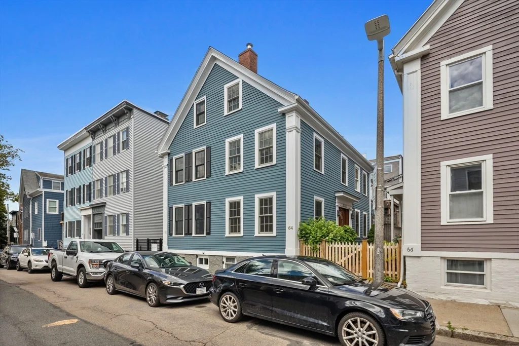 4 bed, 2 bath apartment for rent at 64 Pearl St Unit 00, Charlestown — photo 1 of 29