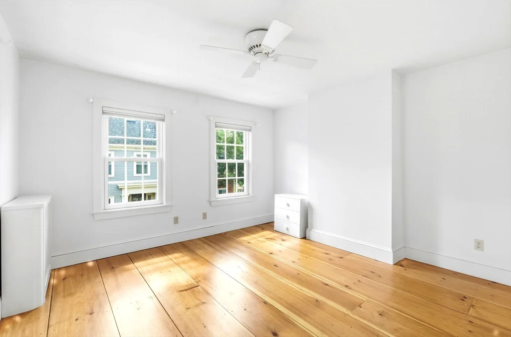 4 bed, 2 bath apartment for rent at 64 Pearl St Unit 00, Charlestown — photo 12 of 29