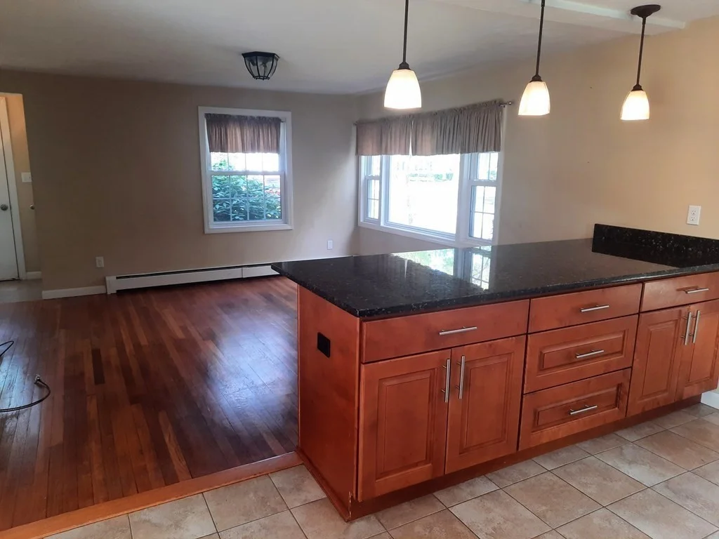 3 bed, 2 bath apartment for rent at 64 Pembroke St Unit 64, Kingston — photo 9 of 13