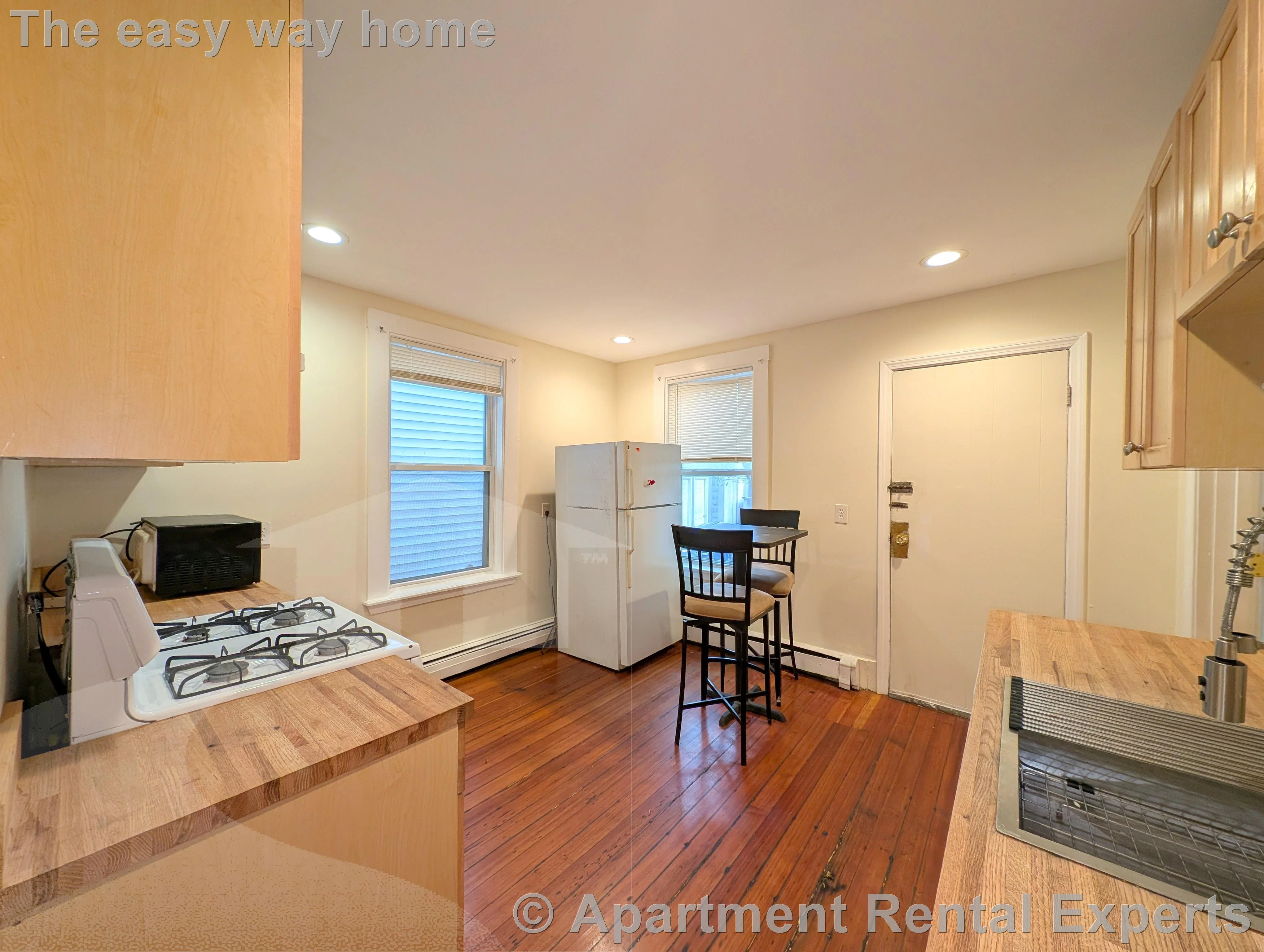 4 bed, 2 bath apartment for rent at 64 Pleasant St Unit 1, Cambridgeport — photo 8 of 19