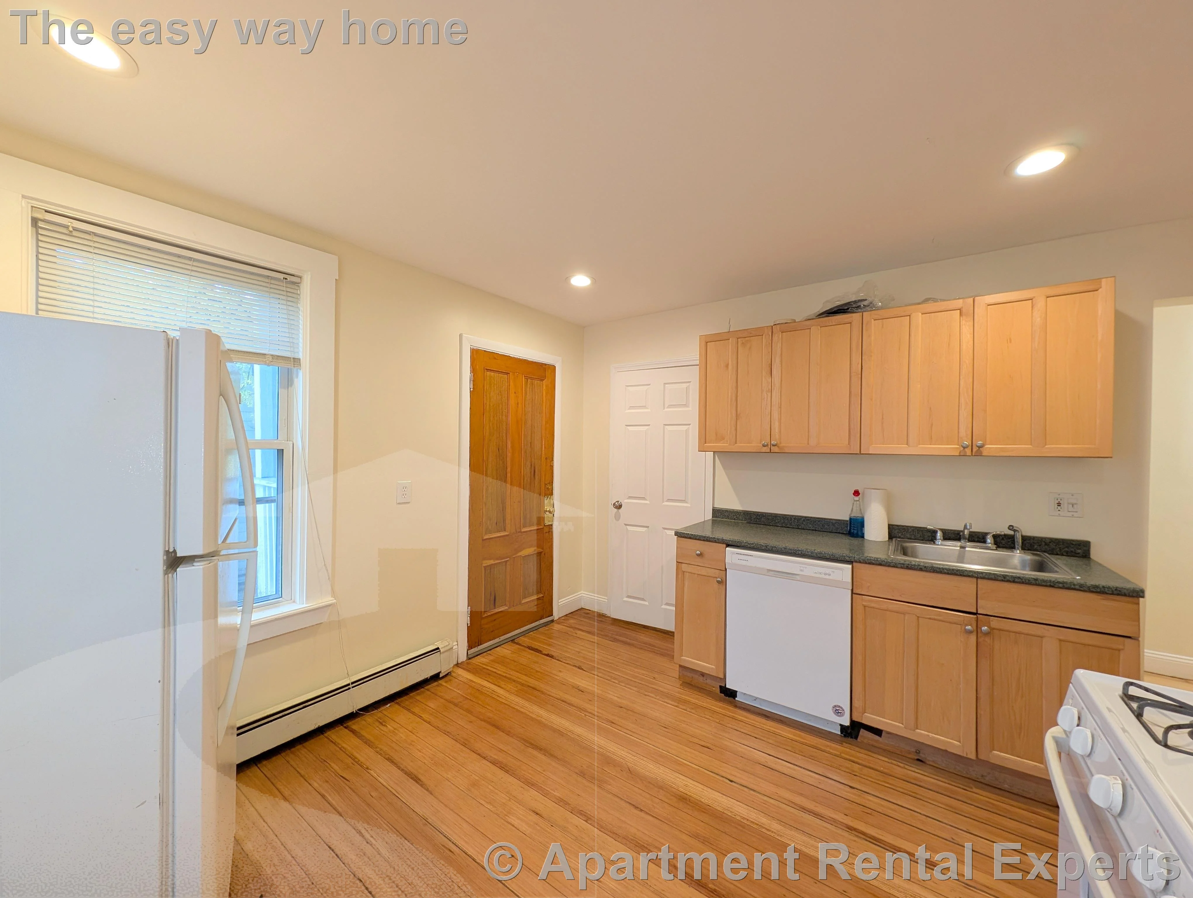 3 bed, 1 bath apartment for rent at 64 Pleasant St Unit 2, Cambridgeport — photo 14 of 18