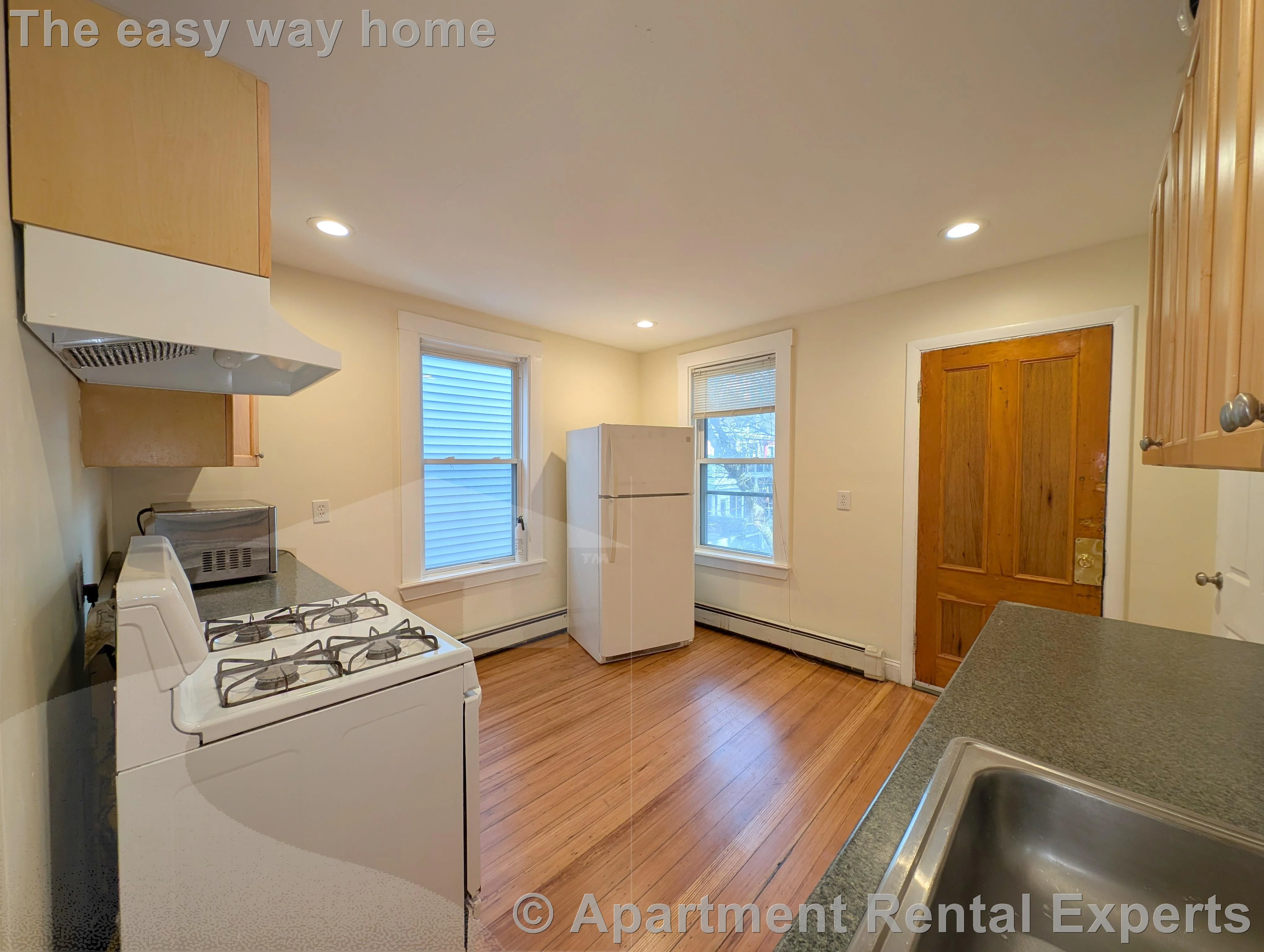 3 bed, 1 bath apartment for rent at 64 Pleasant St Unit 2, Cambridgeport — photo 12 of 18