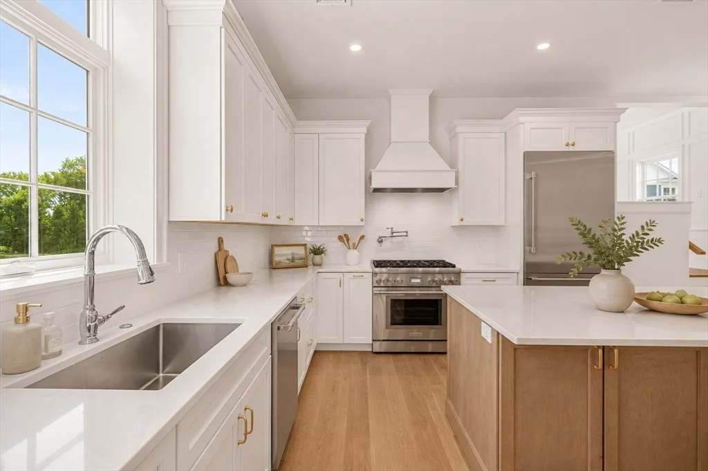 3 bed, 2 bath apartment for rent at 64 Pleasant St Unit A, Glenwood — photo 10 of 21