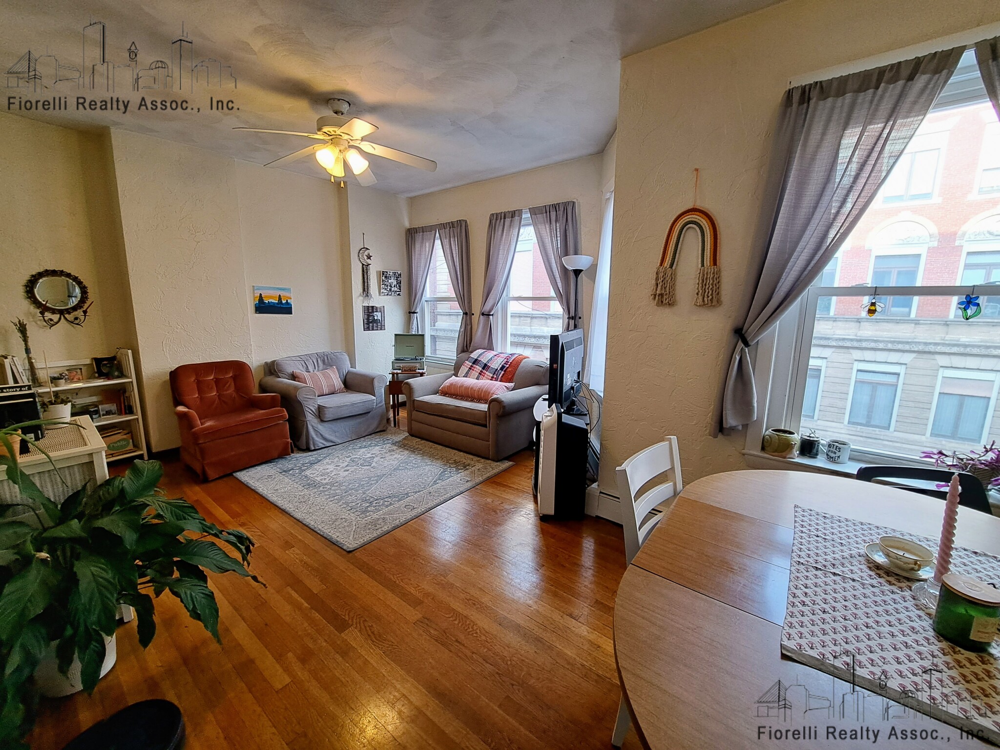 3 bed, 1.5 bath apartment for rent at 64 Prince St Unit 4, North End