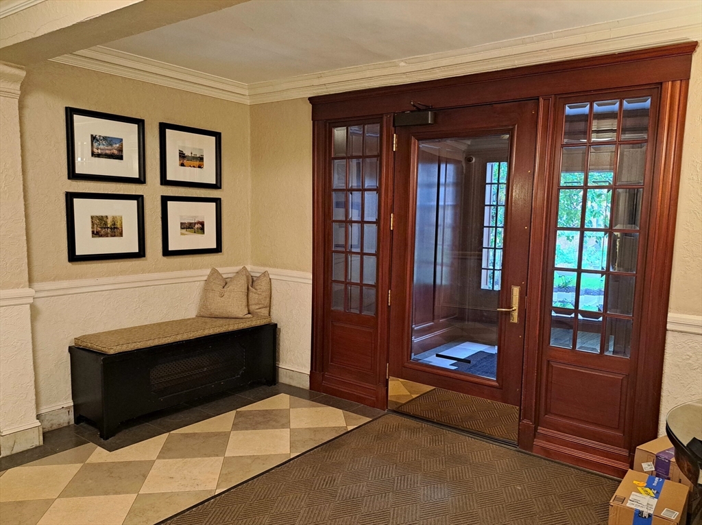 Studio bed, 1 bath apartment for rent at 64 Queensberry St Unit 210, Fenway — photo 8 of 10