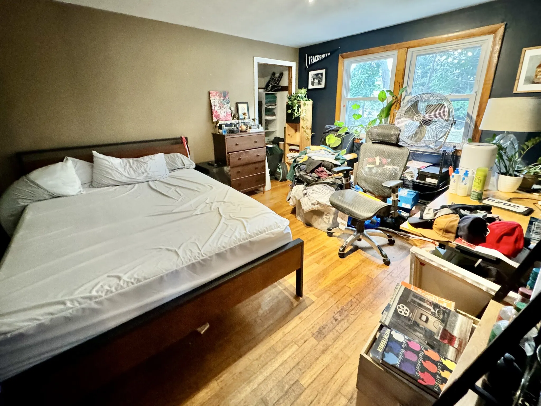 3 bed, 1 bath apartment for rent at 64 Ridgemont St Unit 1, Brighton — photo 5 of 15