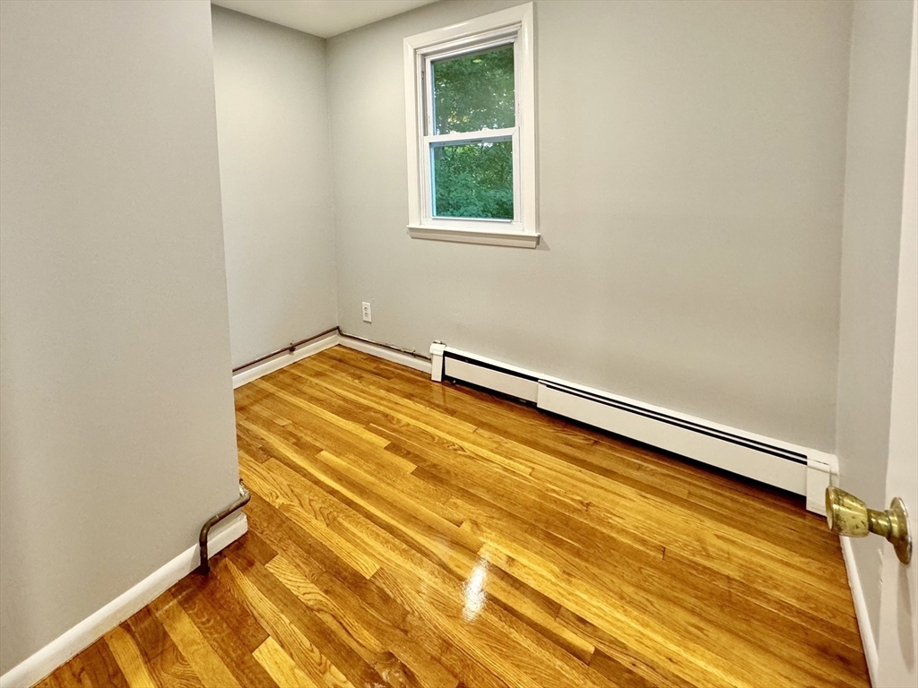 3 bed, 1 bath apartment for rent at 64 Ridgemont St Unit 2, Brighton — photo 12 of 41