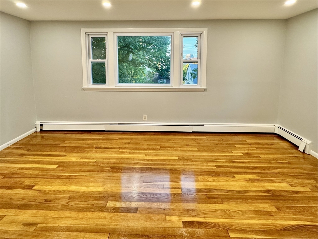3 bed, 1 bath apartment for rent at 64 Ridgemont St Unit 2, Brighton — photo 11 of 41