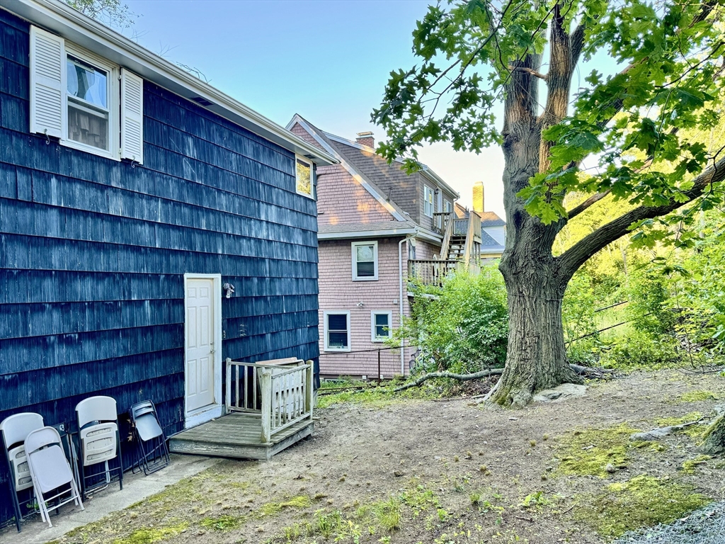 3 bed, 1 bath apartment for rent at 64 Ridgemont St Unit 2, Brighton — photo 40 of 41