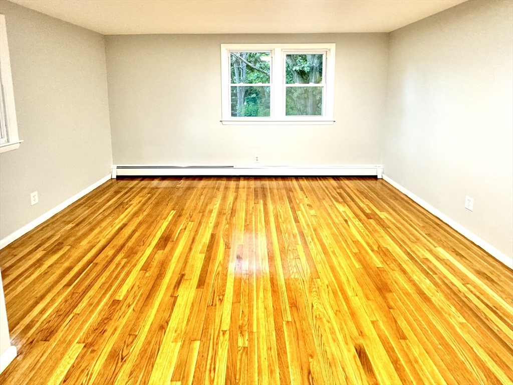 3 bed, 1 bath apartment for rent at 64 Ridgemont St Unit 2, Brighton — photo 30 of 41