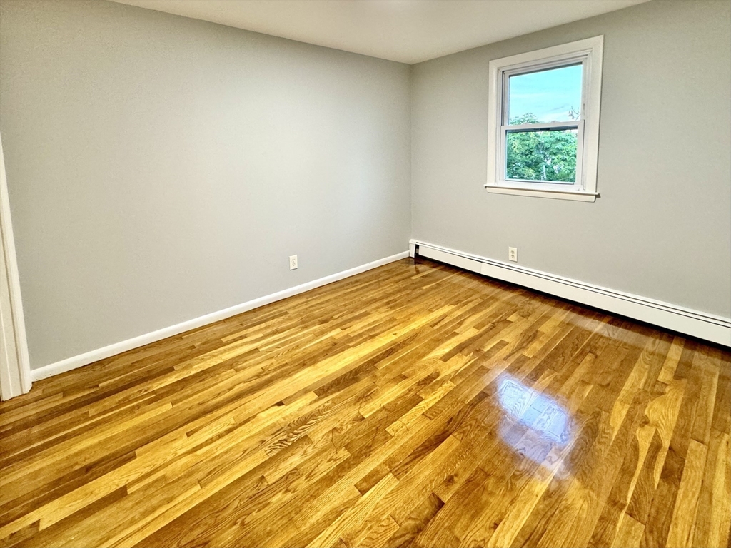3 bed, 1 bath apartment for rent at 64 Ridgemont St Unit 2, Brighton — photo 24 of 41