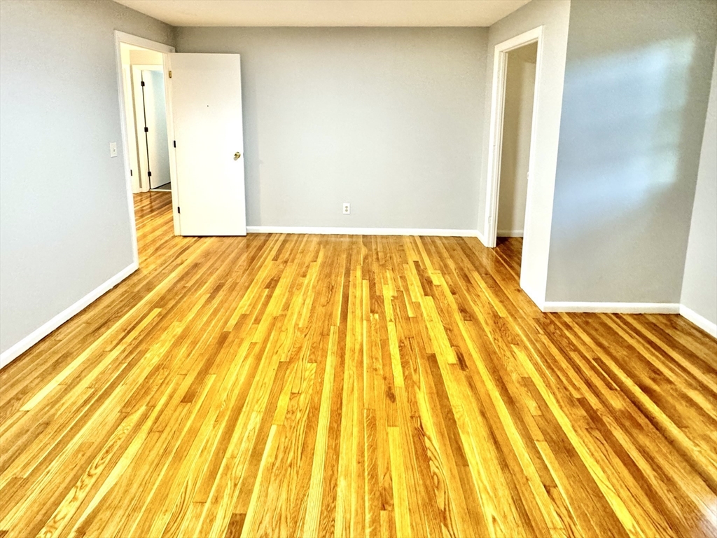 3 bed, 1 bath apartment for rent at 64 Ridgemont St Unit 2, Brighton — photo 32 of 41