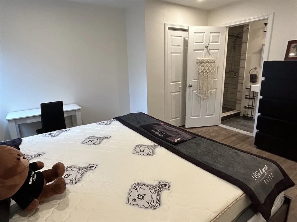 2 bed, 2 bath apartment for rent at 64 Salem St Unit 204, Medford — photo 9 of 14