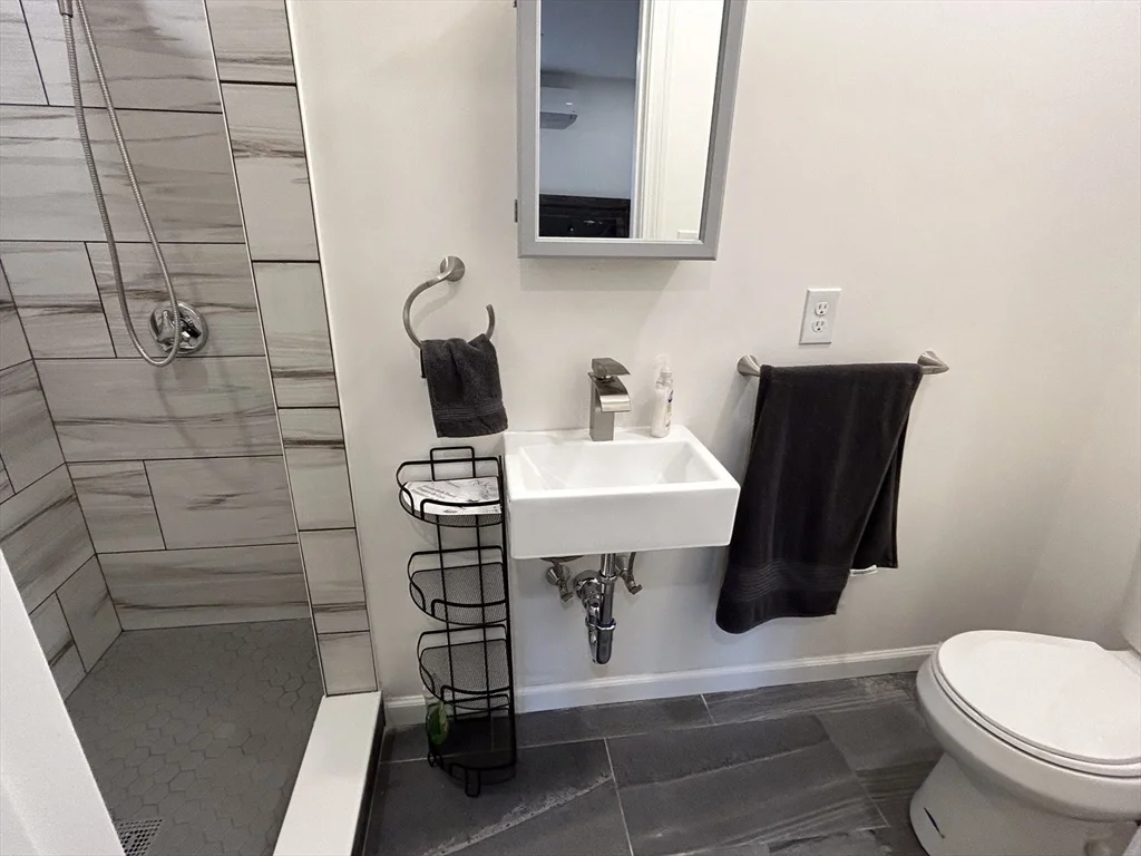 2 bed, 2 bath apartment for rent at 64 Salem St Unit 204, Medford — photo 10 of 14
