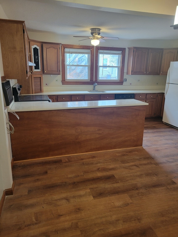 2 bed, 1 bath apartment for rent at 64 Summer St Unit 1, Stoughton — photo 6 of 10