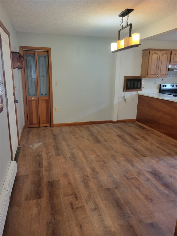 2 bed, 1 bath apartment for rent at 64 Summer St Unit 1, Stoughton — photo 5 of 10