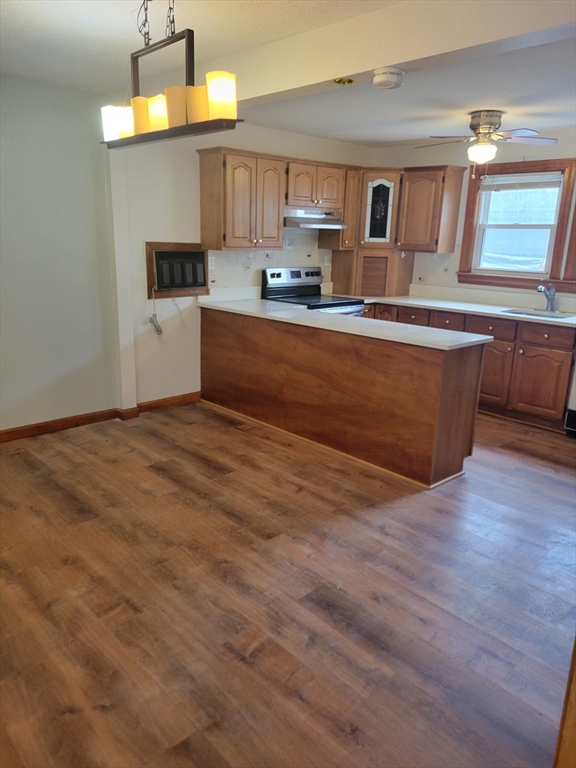 2 bed, 1 bath apartment for rent at 64 Summer St Unit 1, Stoughton — photo 4 of 10