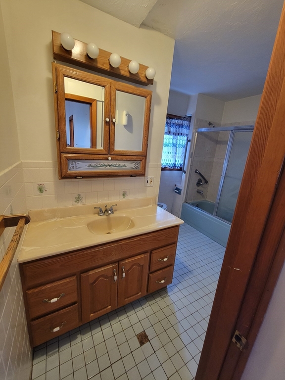 2 bed, 1 bath apartment for rent at 64 Summer St Unit 1, Stoughton — photo 10 of 10