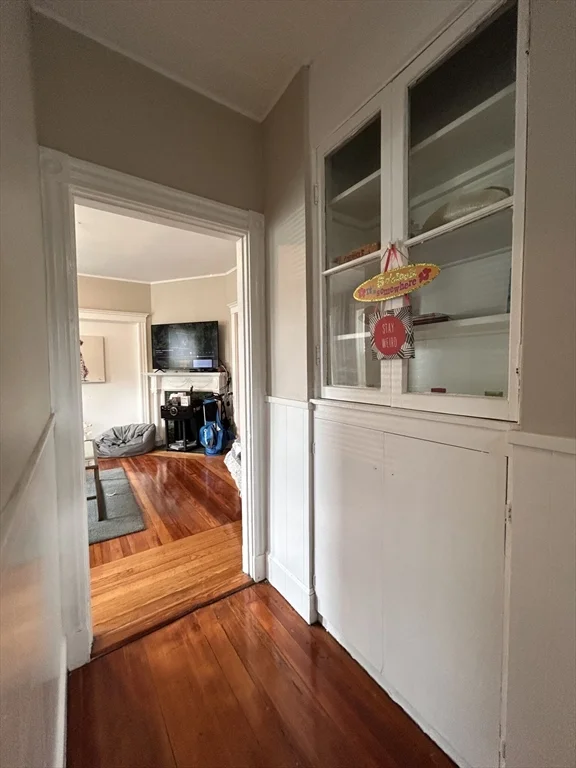 3 bed, 1 bath apartment for rent at 64 Surrey St Unit A, Brighton — photo 3 of 16