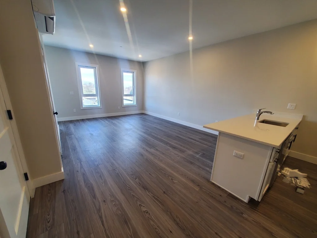 1 bed, 1 bath apartment for rent at 64 Tolman Unit 3, Dorchester — photo 4 of 17
