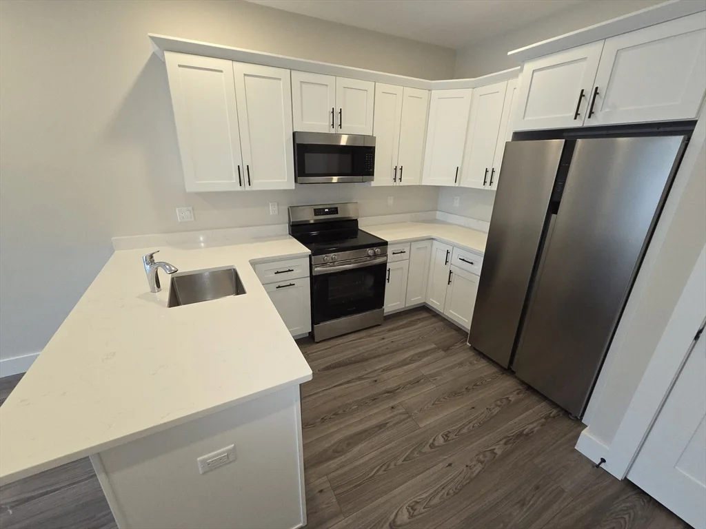 2 bed, 2 bath apartment for rent at 64 Tolman Unit 5, Dorchester