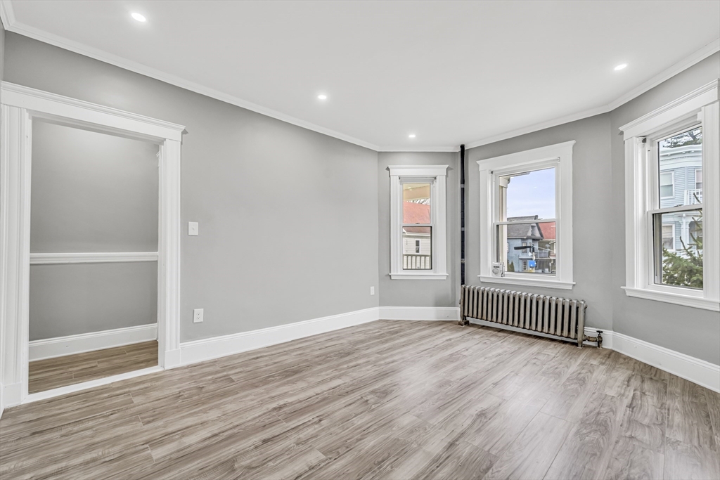 3 bed, 1 bath apartment for rent at 64 Topliff St Unit 2, Boston — photo 8 of 29