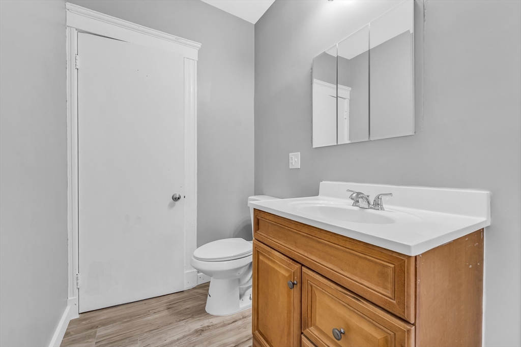 3 bed, 1 bath apartment for rent at 64 Topliff St Unit 2, Boston — photo 19 of 29