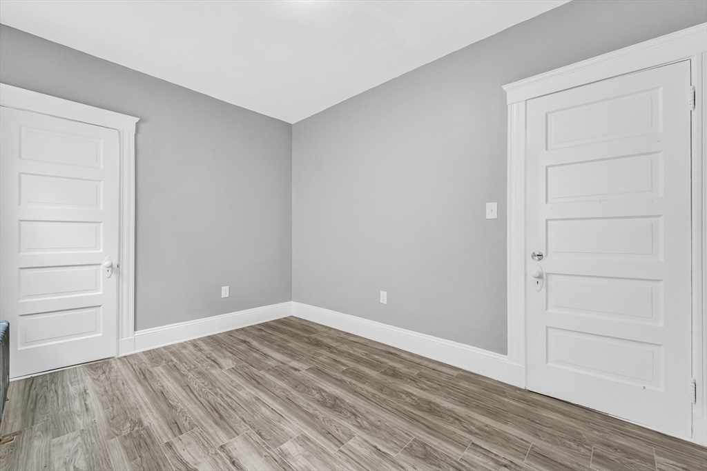 3 bed, 1 bath apartment for rent at 64 Topliff St Unit 2, Boston — photo 12 of 29