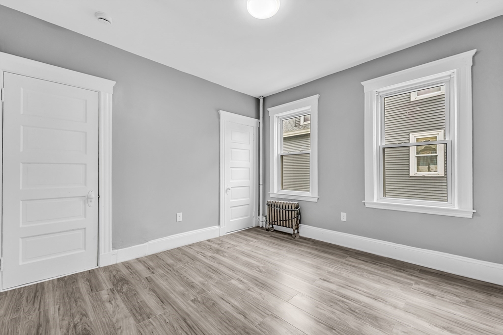 3 bed, 1 bath apartment for rent at 64 Topliff St Unit 2, Boston — photo 15 of 29