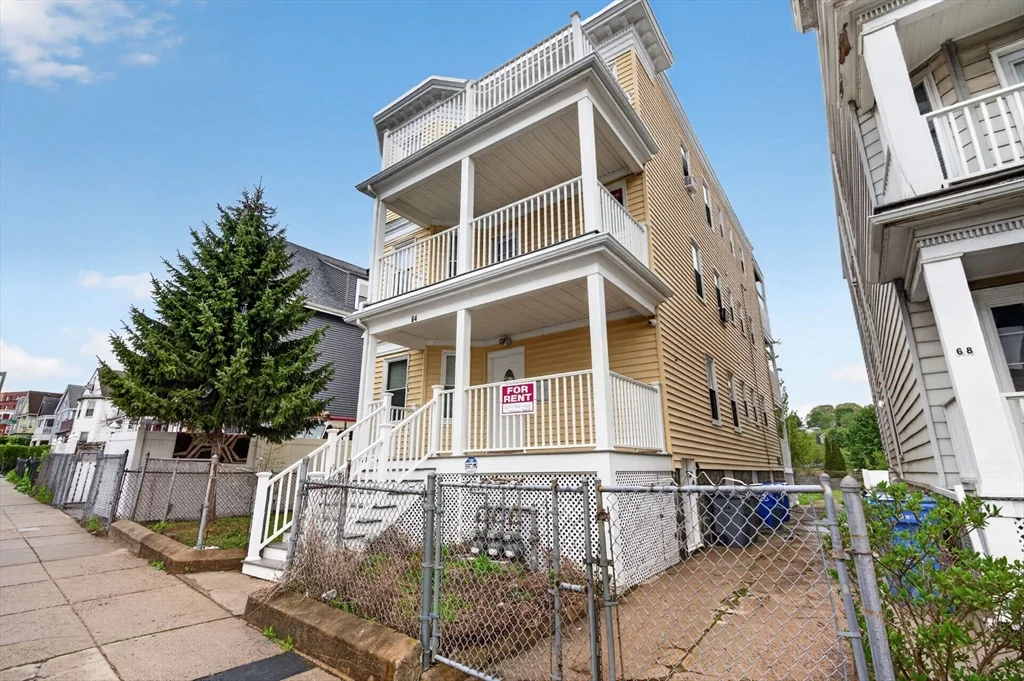 3 bed, 1 bath apartment for rent at 64 Topliff Unit 3, Dorchester — photo 33 of 36