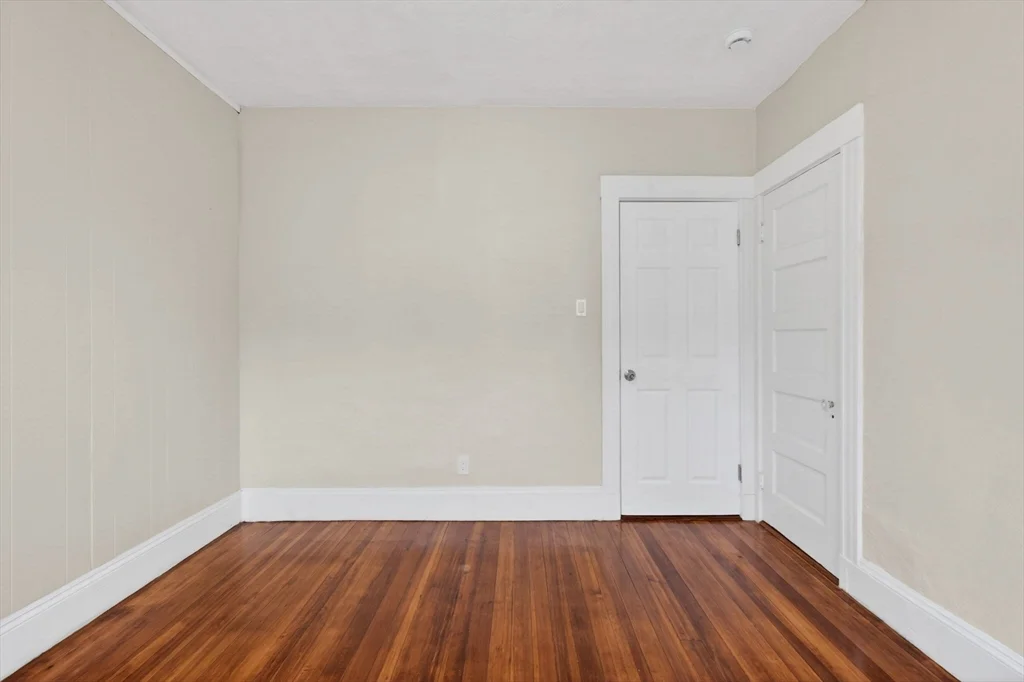 3 bed, 1 bath apartment for rent at 64 Topliff Unit 3, Dorchester — photo 8 of 36