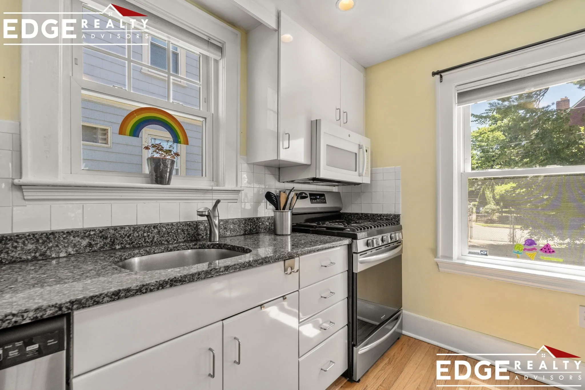3 bed, 1.5 bath apartment for rent at 64 Union St Unit 1, Watertown — photo 4 of 17