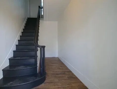 3 bed, 1 bath apartment for rent at 64 Union St Unit 2, Methuen — photo 6 of 8