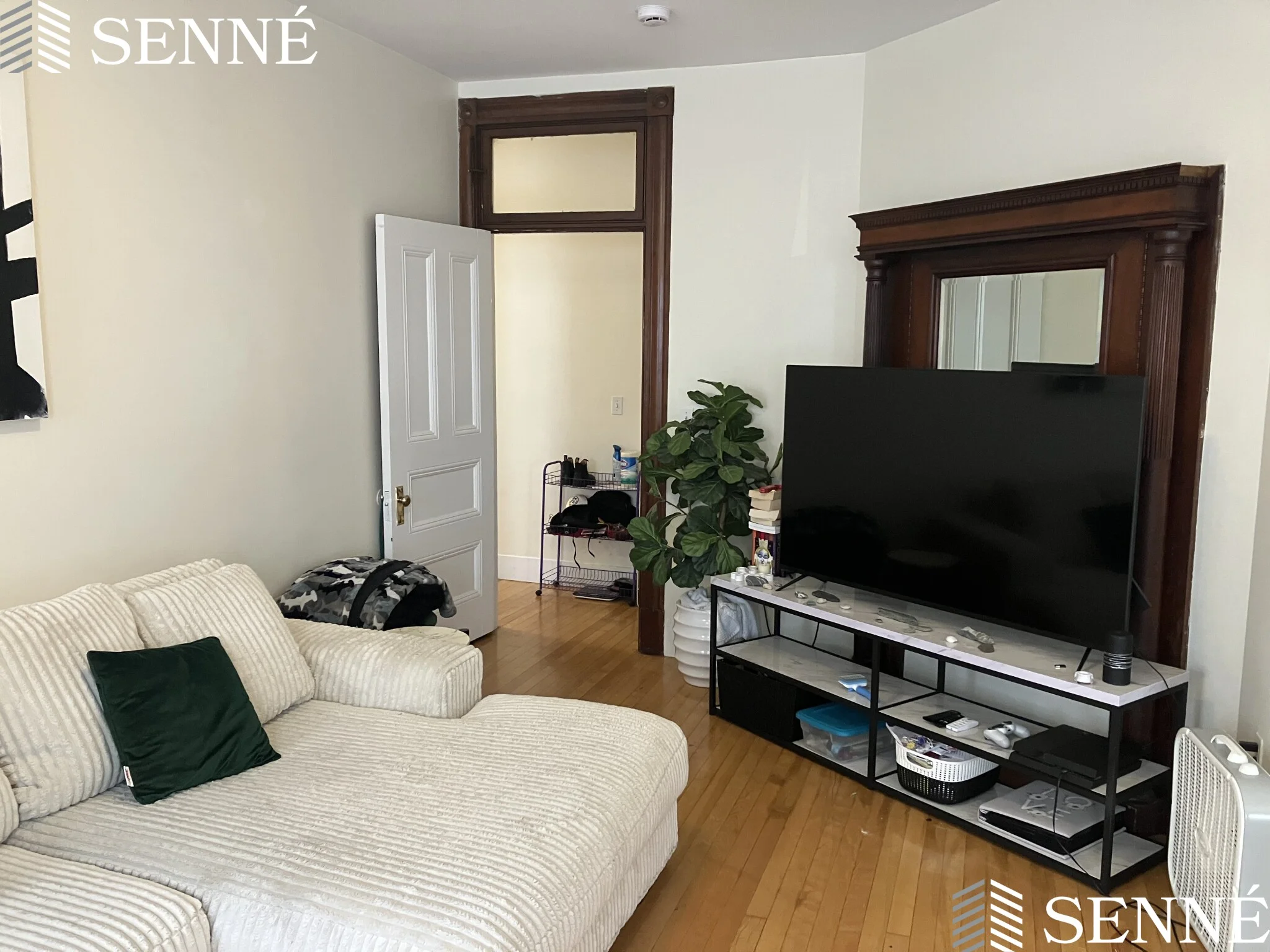 2 bed, 1 bath apartment for rent at 64 Vinal Ave Unit 4, Union Square — photo 5 of 13