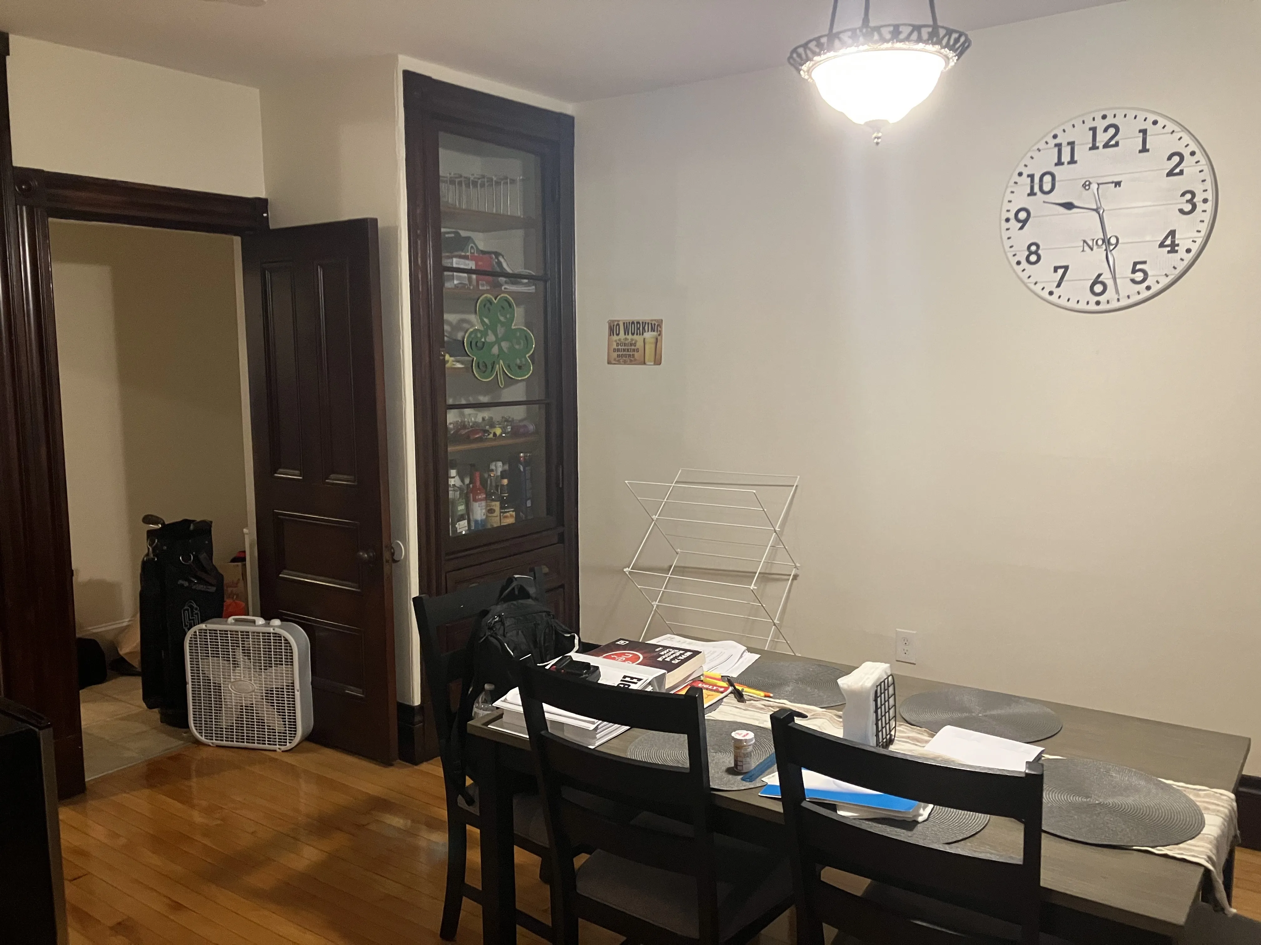 2 split bed, 1 bath apartment for rent at 64 Vinal Ave Unit A, Union Square — photo 5 of 12