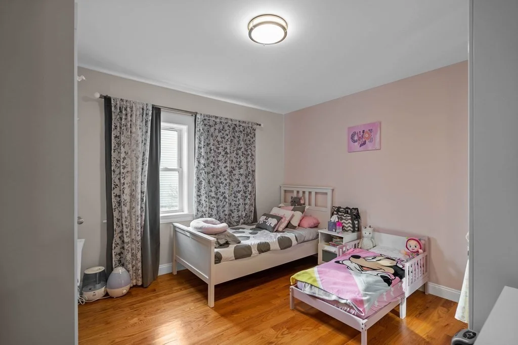5 bed, 4+ bath apartment for rent at 64 Waltham St Unit 1, Watertown — photo 15 of 32