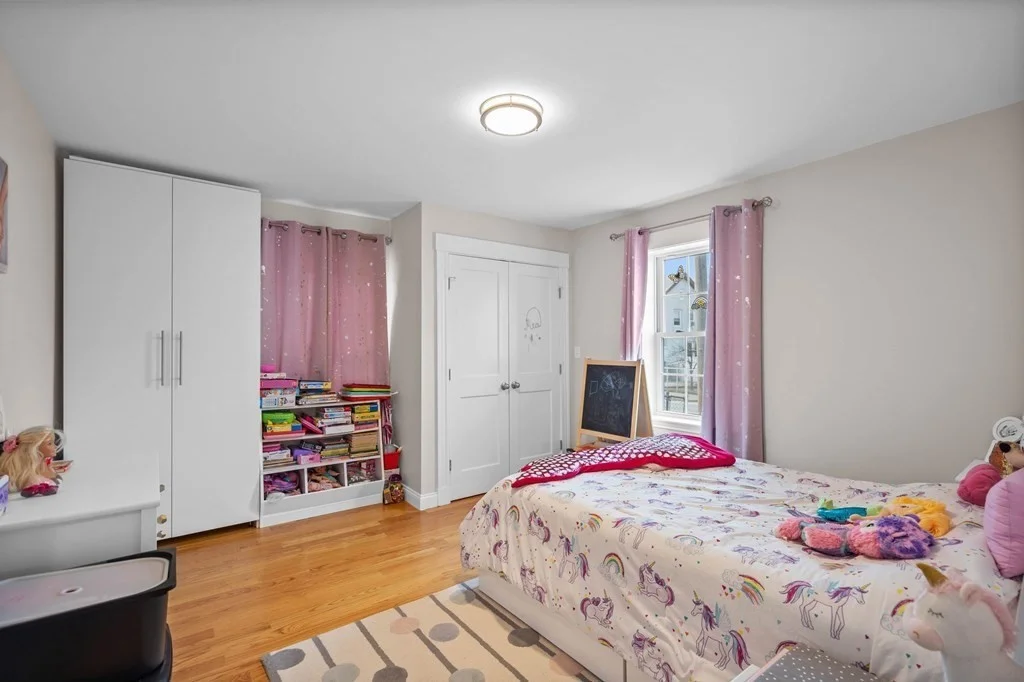 5 bed, 4+ bath apartment for rent at 64 Waltham St Unit 1, Watertown — photo 16 of 32