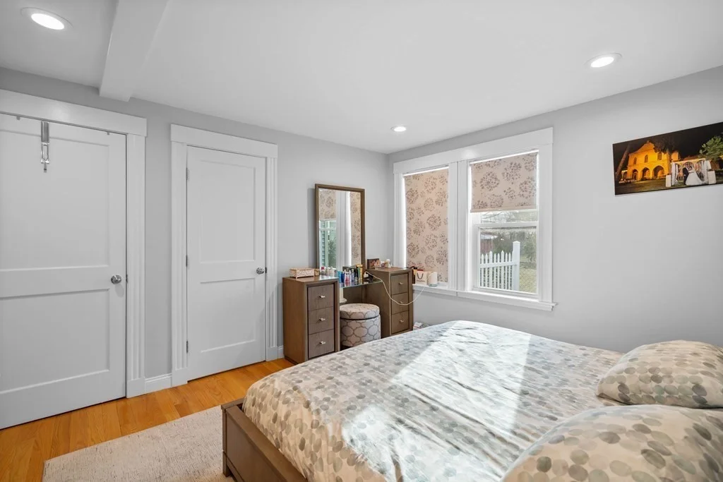 5 bed, 4+ bath apartment for rent at 64 Waltham St Unit 1, Watertown — photo 10 of 32