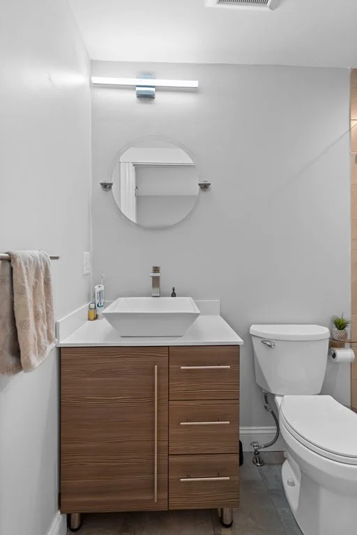 5 bed, 4+ bath apartment for rent at 64 Waltham St Unit 1, Watertown — photo 12 of 32