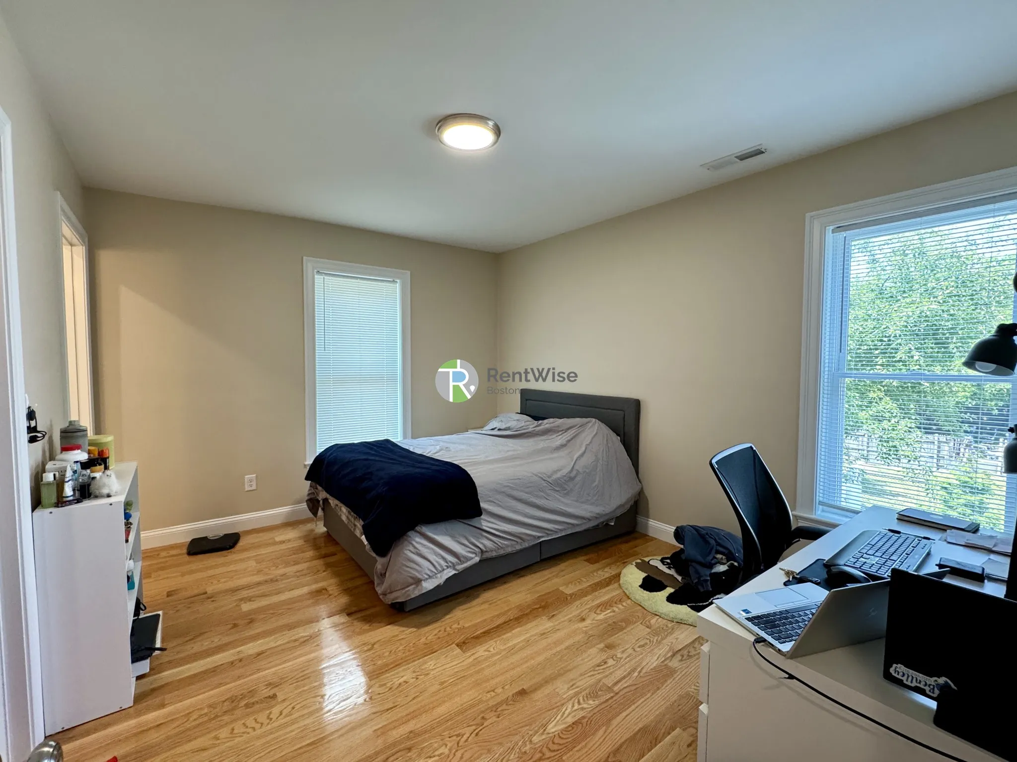 4 bed, 3 bath apartment for rent at 64 Waverly St Unit 1, Brighton — photo 14 of 17