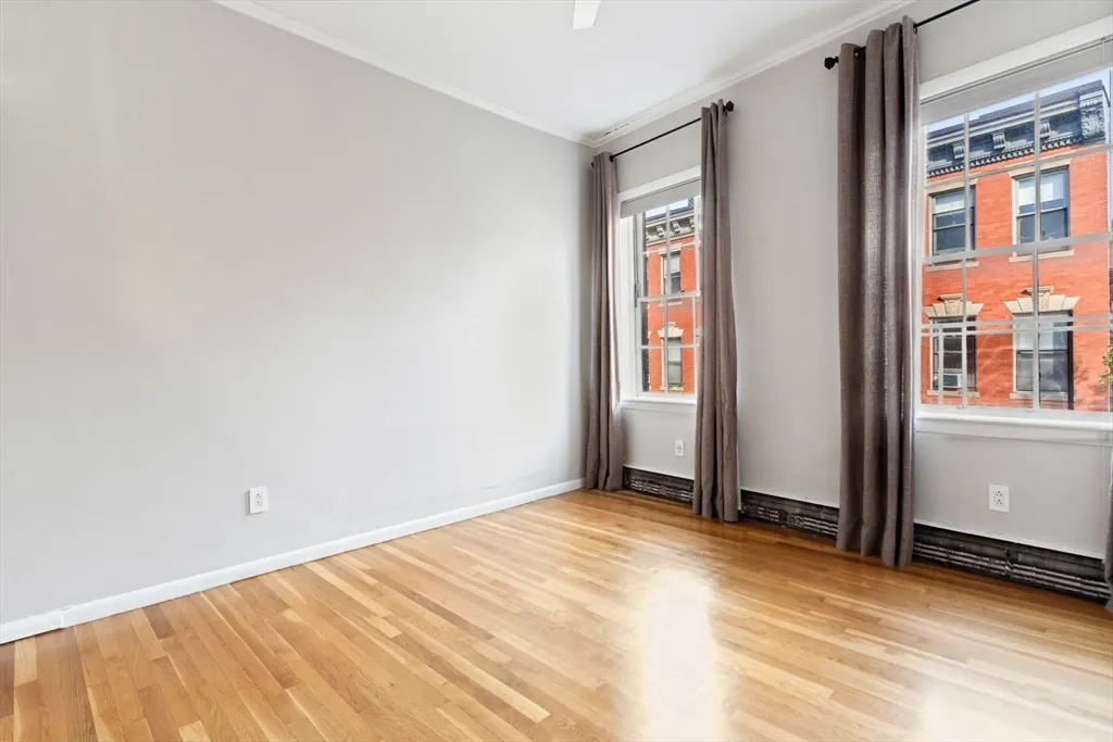 2 bed, 1 bath apartment for rent at 64 West Cedar St Unit 6, Beacon Hill — photo 9 of 21