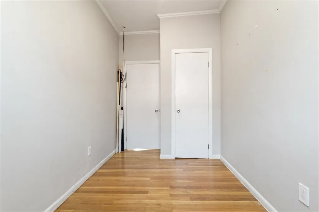 2 bed, 1 bath apartment for rent at 64 West Cedar St Unit 6, Beacon Hill — photo 13 of 21