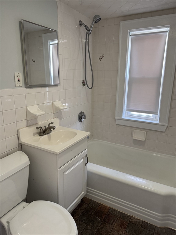 2 bed, 1 bath apartment for rent at 64 West St Unit 64, Quincy — photo 9 of 14