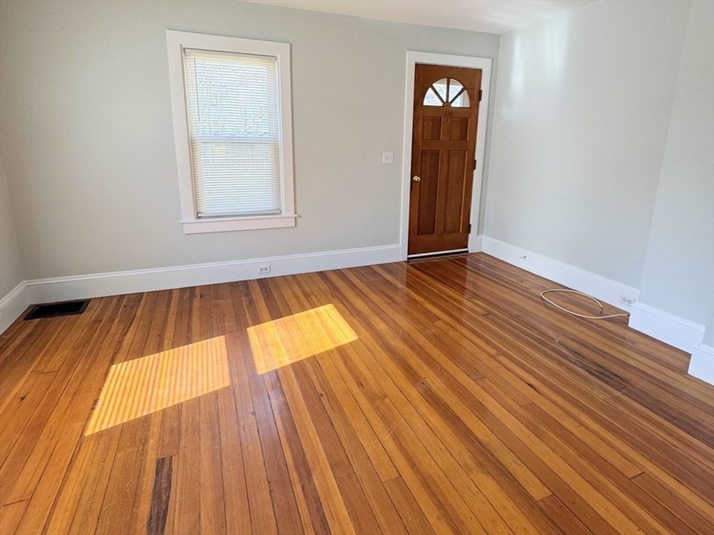 2 bed, 1 bath apartment for rent at 64 West St Unit 64, Quincy — photo 7 of 14