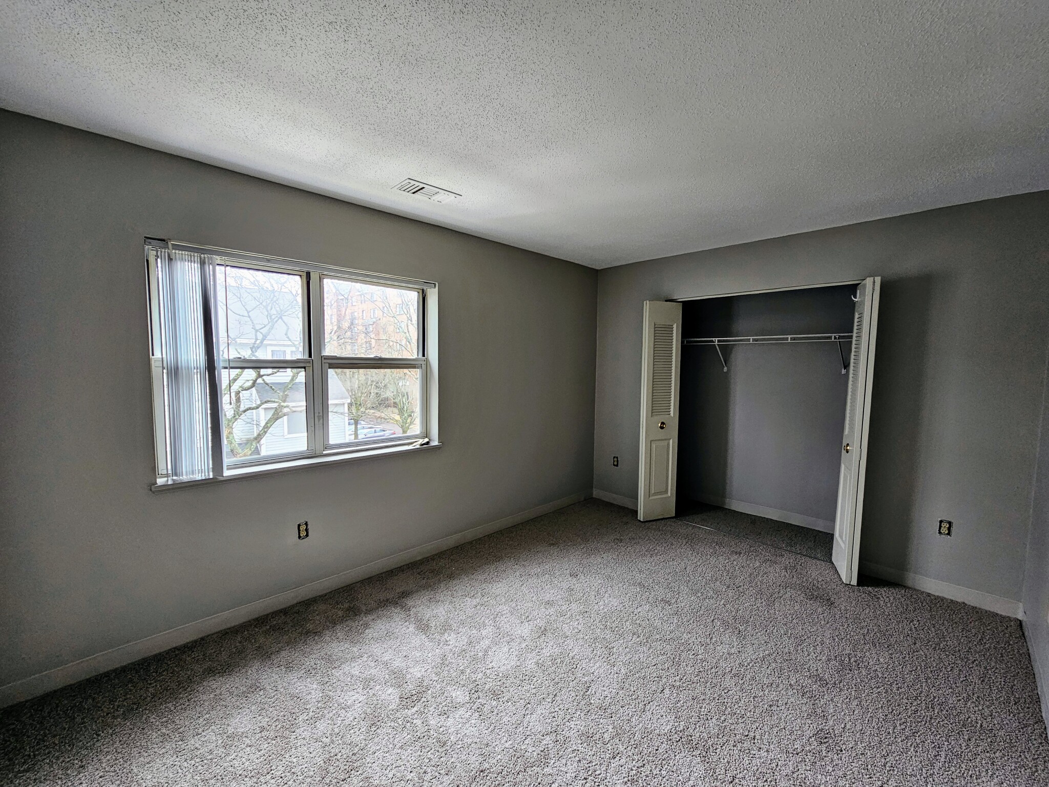 3 bed, 2 bath apartment for rent at 64 Westwind Rd Unit 64, Dorchester — photo 13 of 15