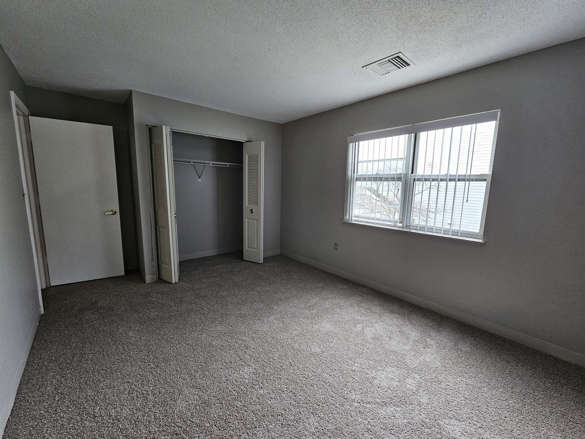 3 bed, 2 bath apartment for rent at 64 Westwind Rd Unit 64, Dorchester — photo 8 of 15