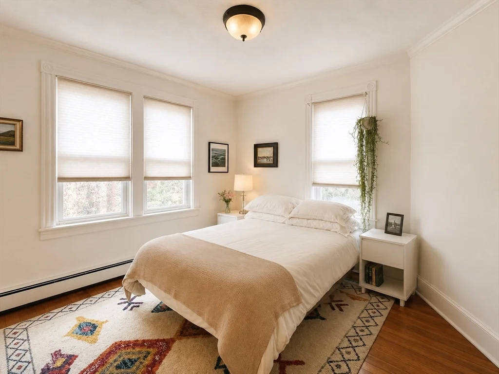 2 bed, 1 bath apartment for rent at 64 White Pl Unit 1, Coolidge Corner — photo 5 of 11
