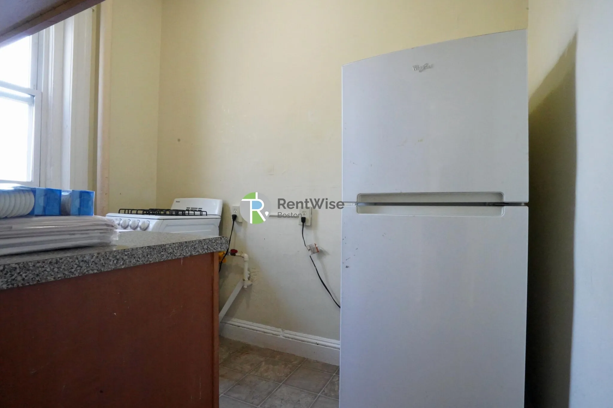 Studio bed, 1 bath apartment for rent at 64 Woodstock Ave Unit 15, Brighton — photo 10 of 19